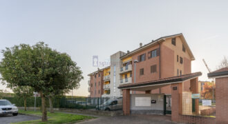 Quadrilocale via Luigi Settembrini 78, San Giuliano Milanese