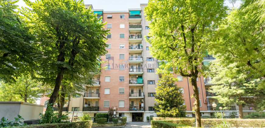 Trilocale Via Giuseppe Di Vittorio 28, San Donato Milanese (Rif. IFNG3)