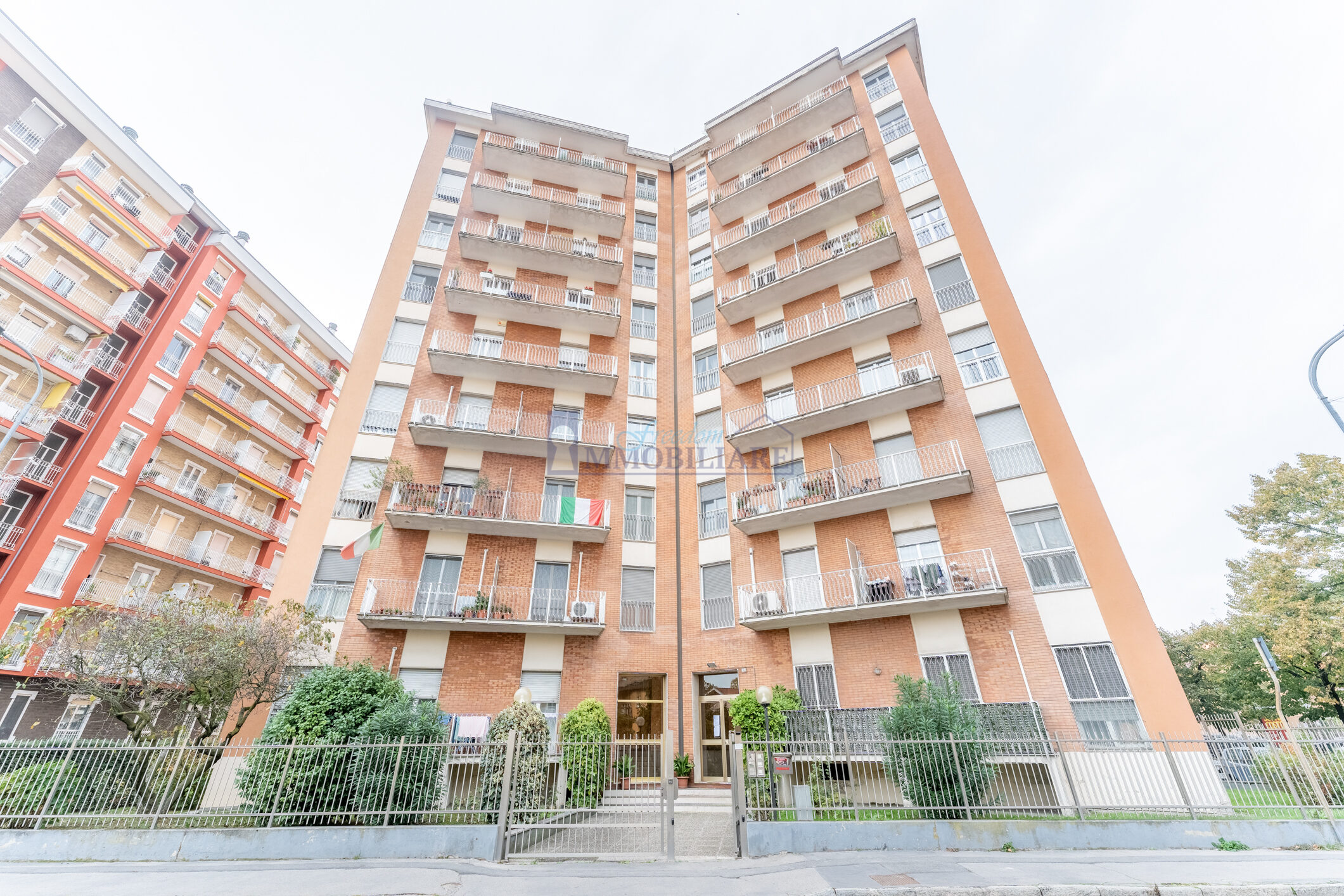 Trilocale via Camillo Benso di Cavour 5, San Giuliano Milanese (Rif. IFD102)