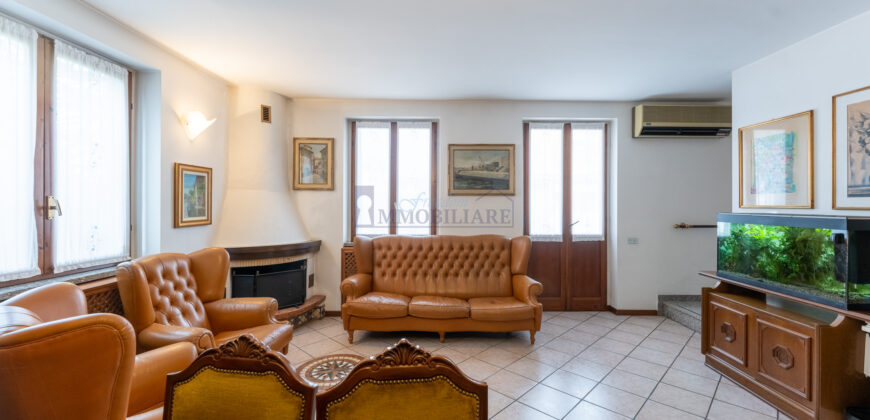 Villa bifamiliare via Franchino Gaffurio 3, Cervignano d’Adda (LO) (Rif. IFD114)