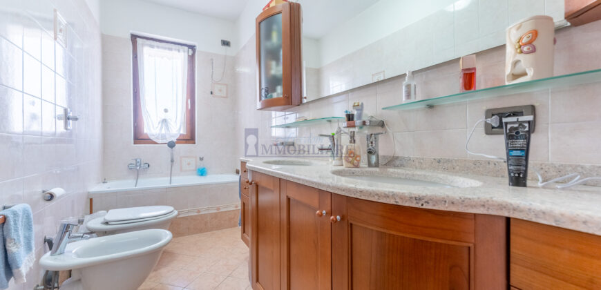 Quadrilocale via Leonardo da Vinci 78, Centro, Truccazzano (Rif. IFD113)