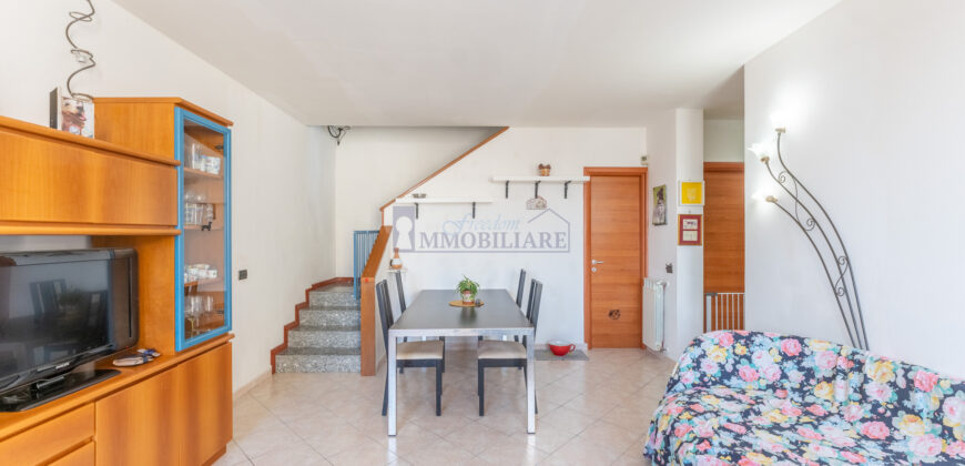 Quadrilocale via Leonardo da Vinci 78, Centro, Truccazzano (Rif. IFD113)