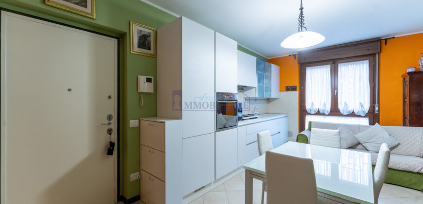 Bilocale via Giosuè Carducci 25, Laghetto, San Giuliano Milanese (Rif. IFD118)