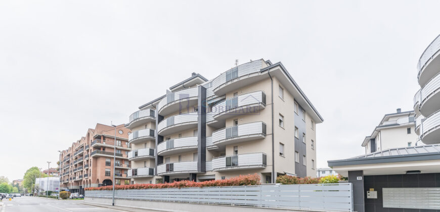 Quadrilocale via Camillo Benso di Cavour 55, Centro, San Giuliano Milanese (Rif. IFD126)