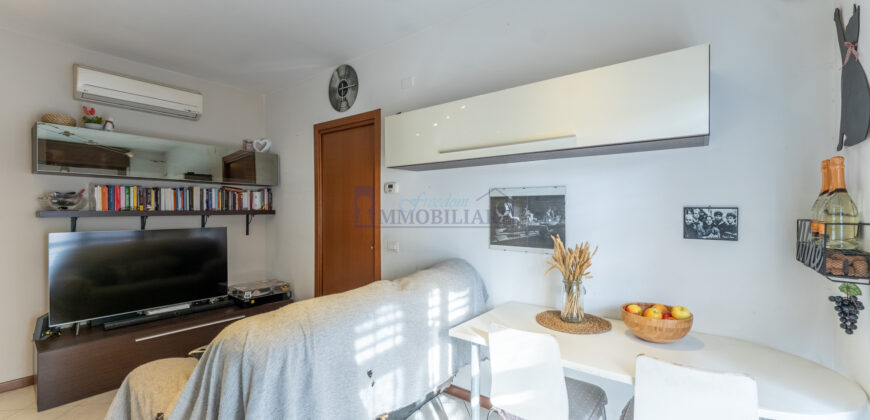 Bilocale via Giacomo Matteotti 34, Centro, San Giuliano Milanese (Rif. IFM35)