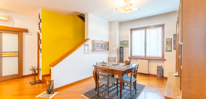 Villa unifamiliare via Tito Speri 15, Sesto Ulteriano, San Giuliano Milanese (Rif. IFV98)