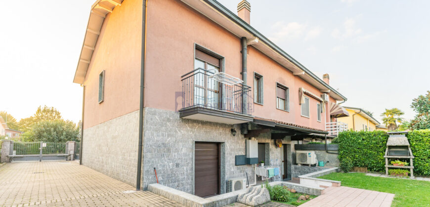 Villa bifamiliare via Marsala 35, Sesto Ulteriano, San Giuliano Milanese (IFV138)