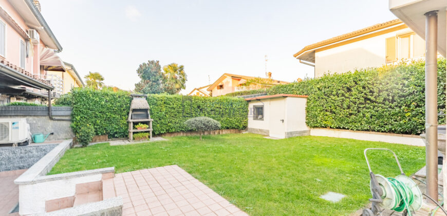 Villa bifamiliare via Marsala 35, Sesto Ulteriano, San Giuliano Milanese (IFV138)