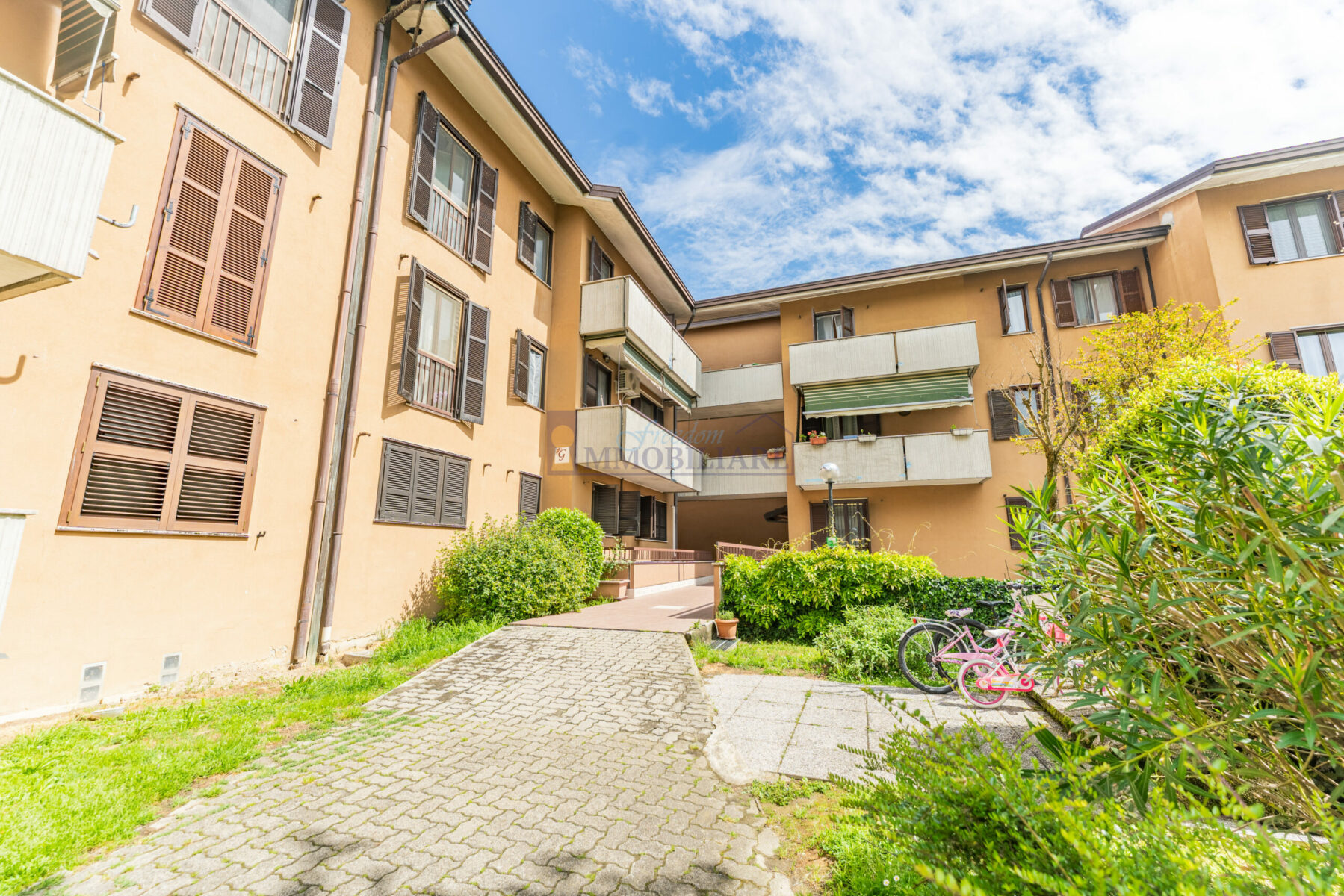 Trilocale piazza Giacomo Puccini 16, Vizzolo Predabissi (Rif. SGM-18)