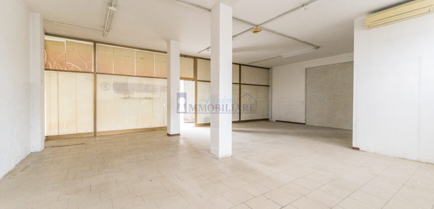 Locale commerciale in Vendita a Casaletto Lodigiano in Via Tiziano Vecellio, 12 (Rif. SGM-22)