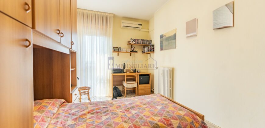 Trilocale via Francesco Baracca 8, Centro, San Giuliano Milanese (Rif. SGM30)