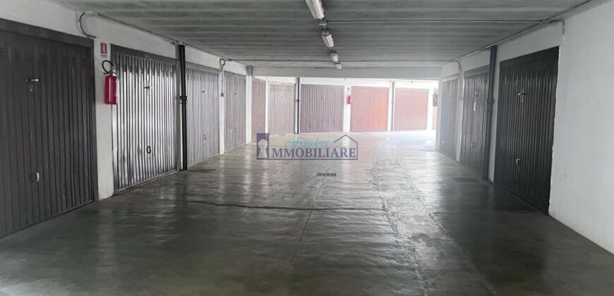 Box auto, San Donato Milanese Via Europa n.44 (Rif. SDIFN89)