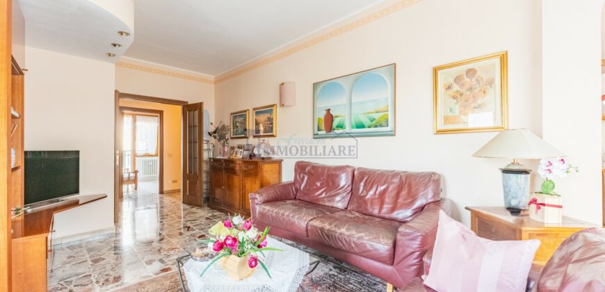 Trilocale via Francesco Baracca 8, Centro, San Giuliano Milanese (Rif. SGM30)