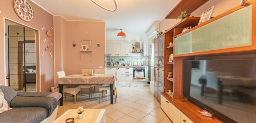 Trilocale via Toscana 4, Melegnano (Rif. SGM29)