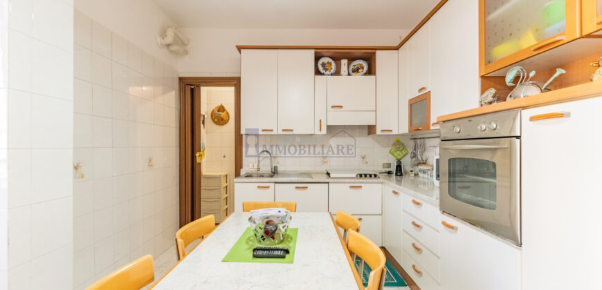 Trilocale via Francesco Baracca 8, Centro, San Giuliano Milanese (Rif. SGM30)