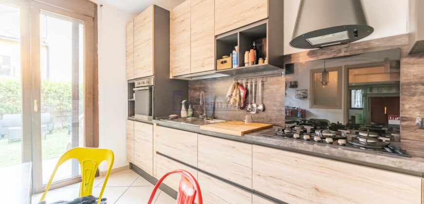 Bilocale via Giacomo Matteotti 26, Centro, San Giuliano Milanese (SGM37)