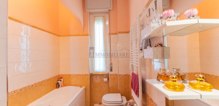 Trilocale via Monte Bianco 19, Centro, San Giuliano Milanese (Rif. SGM35)