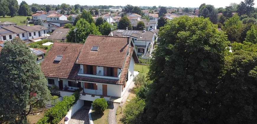 Villa Bifamiliare Via G. Di Vittorio n.15 Dresano (Rif. SDIFN91)