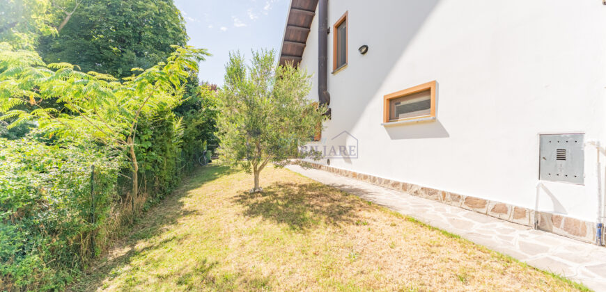 Villa Bifamiliare Via G. Di Vittorio n.15 Dresano (Rif. SDIFN91)