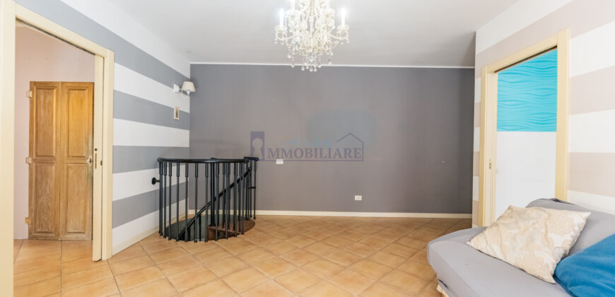 Trilocale via dei Tigli 8, Centro, Mulazzano (Rif. SGM38)