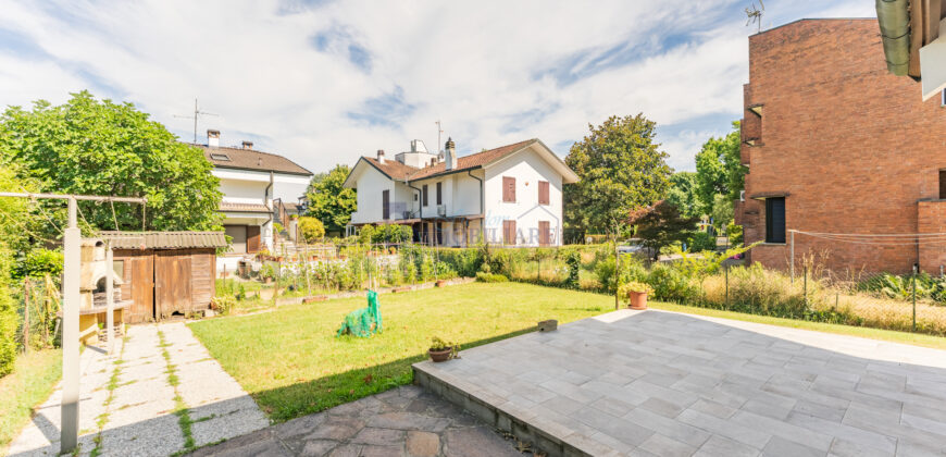 Villa Bifamiliare Via G. Di Vittorio n.15 Dresano (Rif. SDIFN91)
