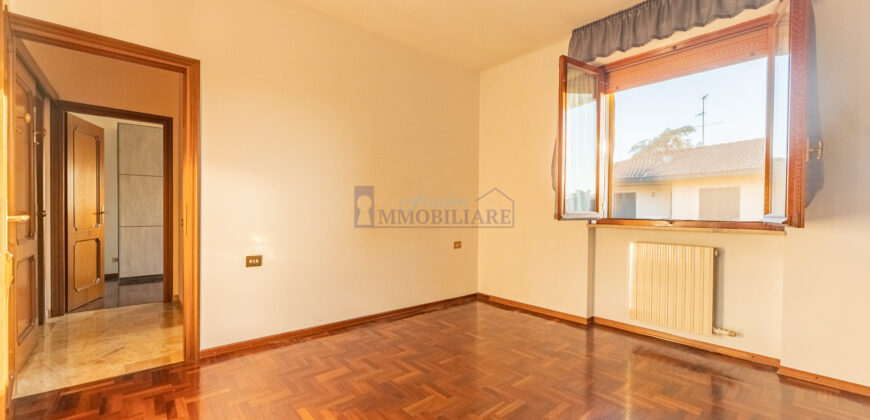 Trilocale via Toscana 10, Sesto Ulteriano, San Giuliano Milanese (Rif. SGM42)