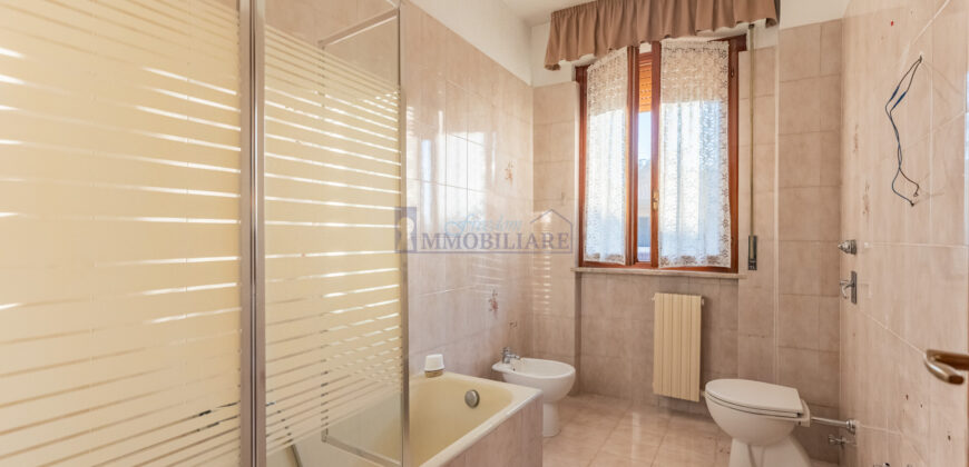 Trilocale via Toscana 10, Sesto Ulteriano, San Giuliano Milanese (Rif. SGM42)