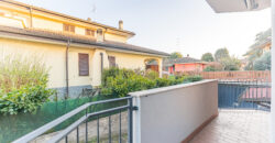 Trilocale via Toscana 10, Sesto Ulteriano, San Giuliano Milanese (SGM41)