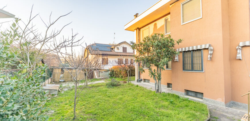 Trilocale via Toscana 10, Sesto Ulteriano, San Giuliano Milanese (Rif. SGM42)