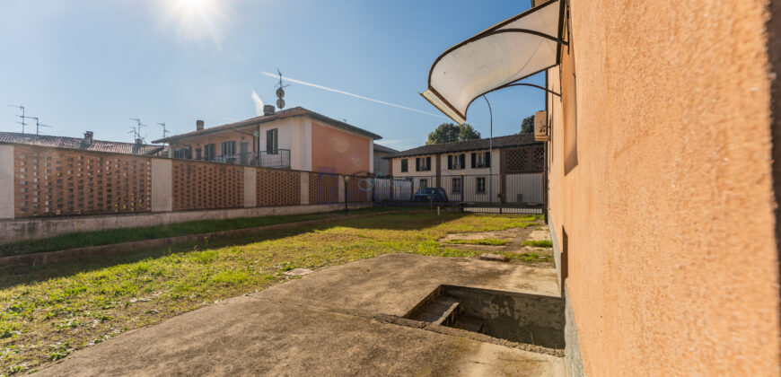 Plurifamiliare con terreno e potenziale di trasformazione (Rif. SGM52)