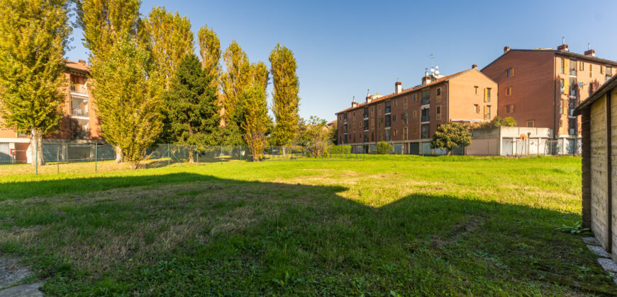 Plurifamiliare con terreno e potenziale di trasformazione (Rif. SGM52)