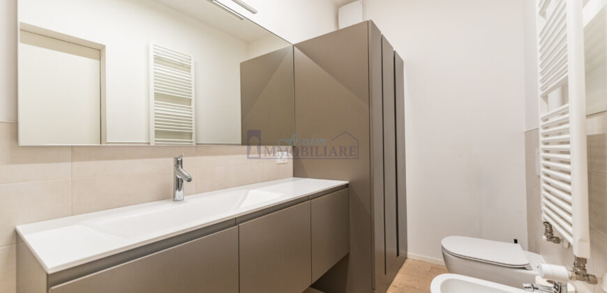 Trilocale viale Giovanni Suzzani 225, Bicocca, Niguarda, Milano (Rif. IFM191)