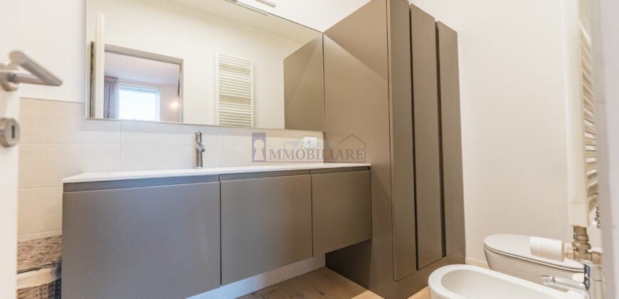 Trilocale viale Giovanni Suzzani 225, Bicocca, Niguarda, Milano (Rif. IFM191)