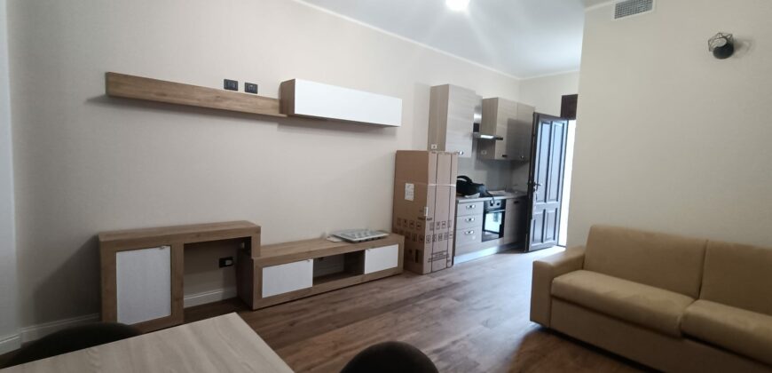 Monolocale piazza Vittoria, Melegnano (Rif. SGM-A6)