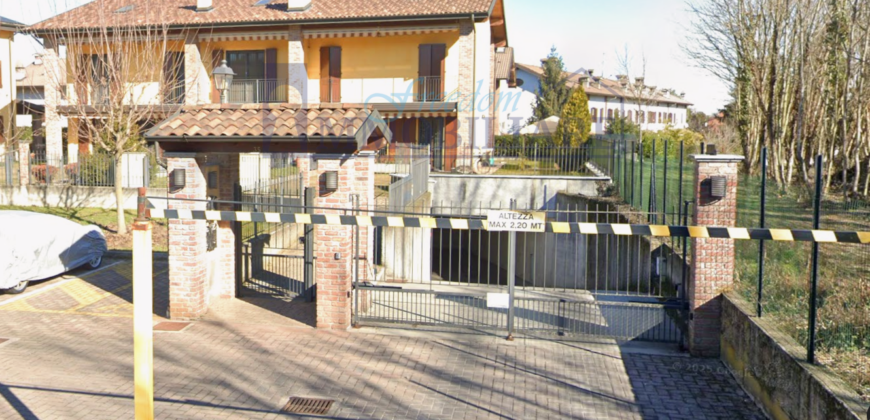 Garage – Box in Vendita a San Giuliano Milanese Via Corridoni, 35 (Rif. GSM64)