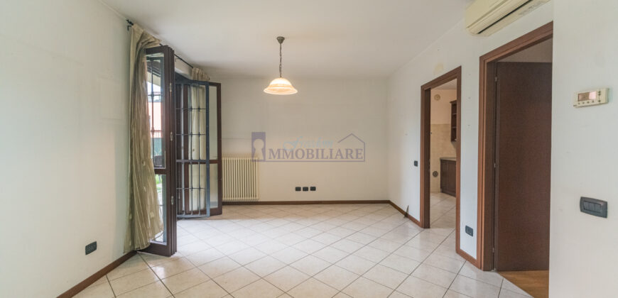 Trilocale via Camillo Benso di Cavour 10, San Giuliano Milanese (Rif. SGM58)