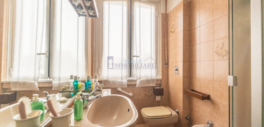 Ampio bilocale con cucina separata e balcone, via Codogno 2, Bologna – Sulmona, Milano (Rif. IFM195)