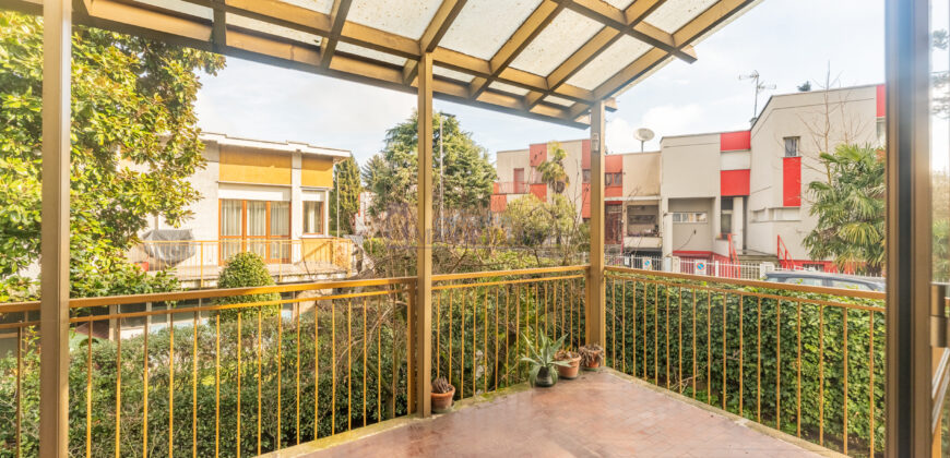 Villa bifamiliare Via Primavera n.7 San Donato Milanese (Rif. SDIFN98)