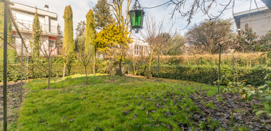 Villa bifamiliare Via Primavera n.7 San Donato Milanese (Rif. SDIFN98)