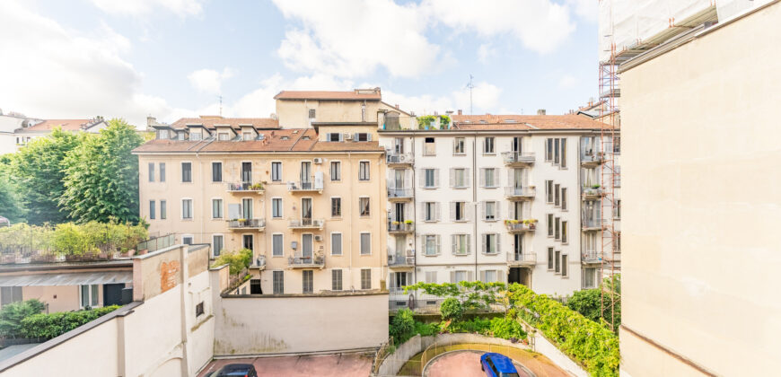 Bilocale via Molino delle Armi 7, Ticinese, Milano (Rif. IFM 201)