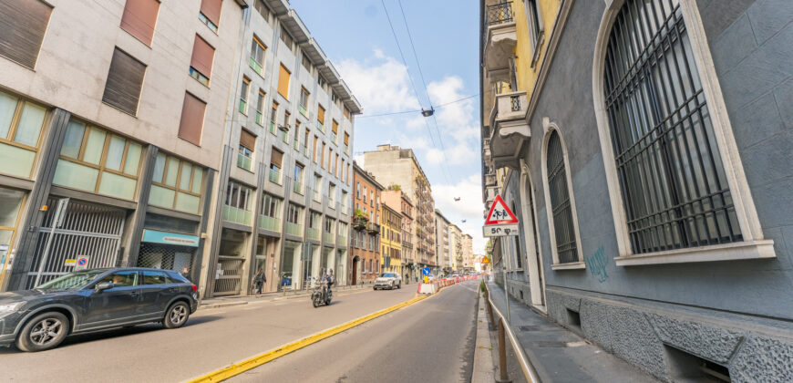 Bilocale via Molino delle Armi 7, Ticinese, Milano (Rif. IFM 201)