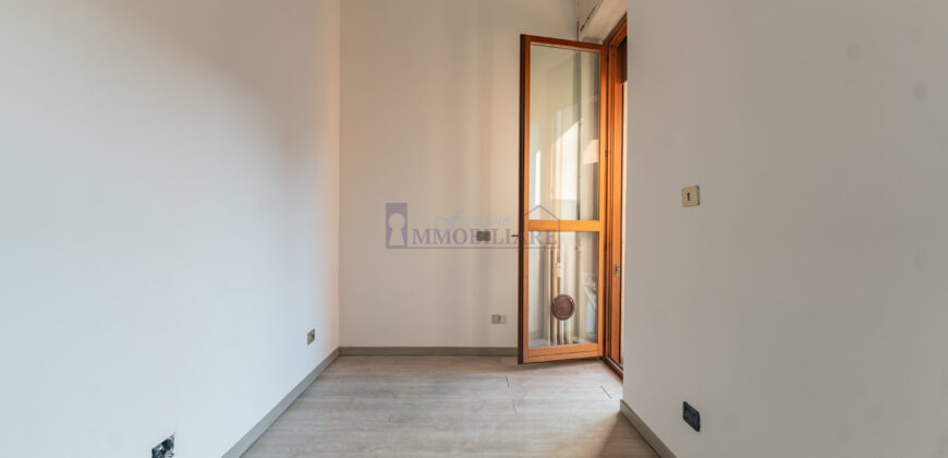 Bilocale via Molino delle Armi 7, Ticinese, Milano (Rif. IFM 201)