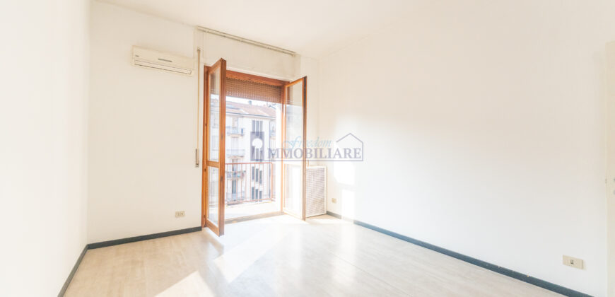 Bilocale via Molino delle Armi 7, Ticinese, Milano (Rif. IFM 201)