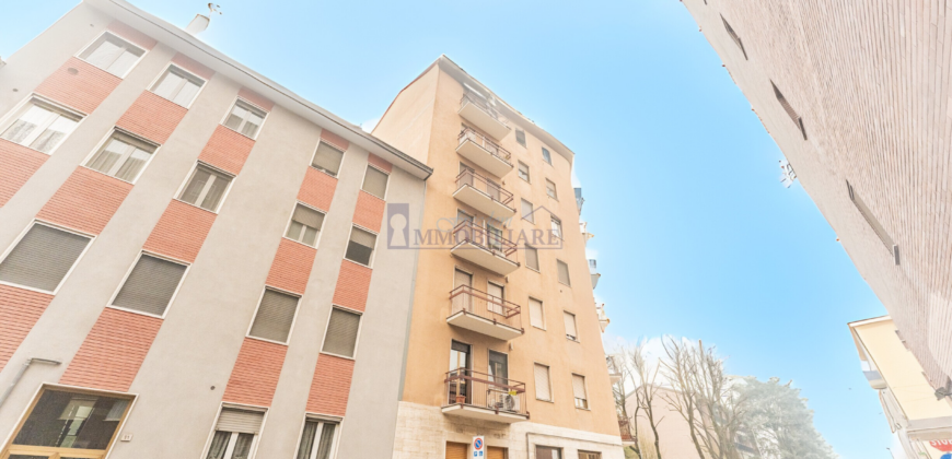 Trilocale via G. Nisoli 13, Centro, San Giuliano Milanese (Rif. SGM69)