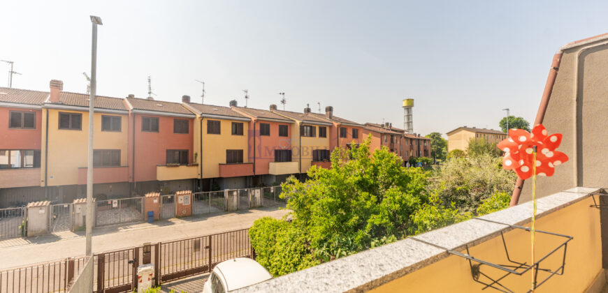 Villa a schiera via Ludovico Perini 33, Centro, Carpiano (Rif. SGM82)