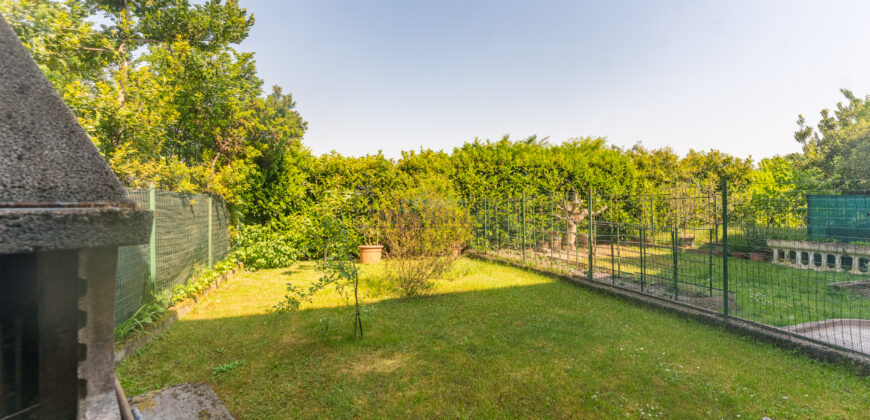 Villa a schiera via Ludovico Perini 33, Centro, Carpiano (Rif. SGM82)