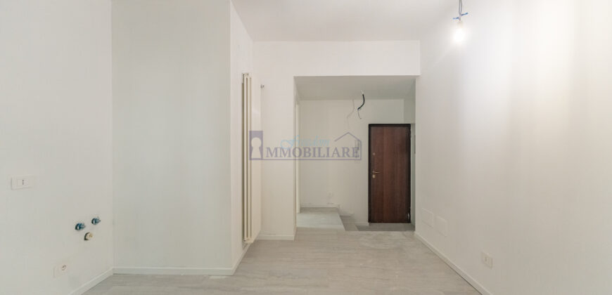 Bilocale recentemente e completamente  via delle Primule 4, Lorenteggio, Milano (Rif. IFM214)