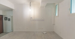 Bilocale recentemente e completamente  via delle Primule 4, Lorenteggio, Milano (Rif. IFM214)
