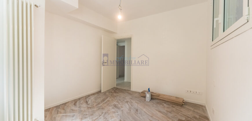 Bilocale recentemente e completamente  via delle Primule 4, Lorenteggio, Milano (Rif. IFM214)