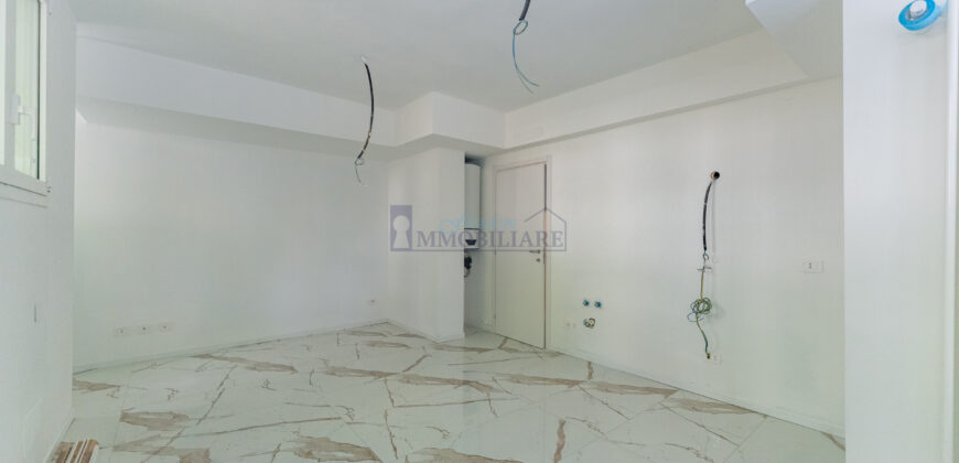 Monolocale completamente ristrutturato via delle Primule 4, Lorenteggio, Milano (Rif. IFM213)